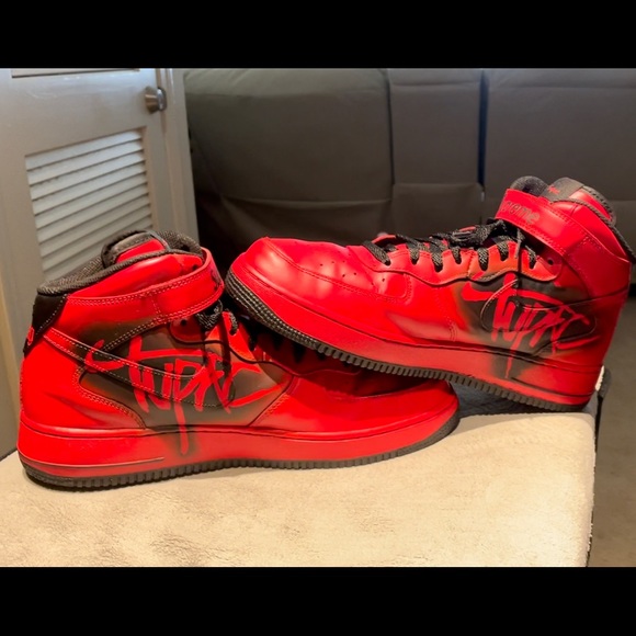 SOLD - Picture 3 of 4